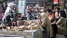 Harga ayam potong di Kendal, Jateng, naik Rp 5.000 per kilogram. Sedangkan harga cabai di Denpasar, Bali, sudah menembus Rp 45 ribu per kilogram. 