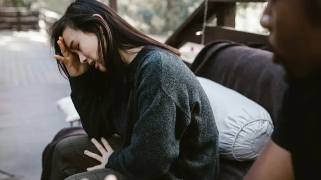 tips fokus bekerja setelah putus cinta