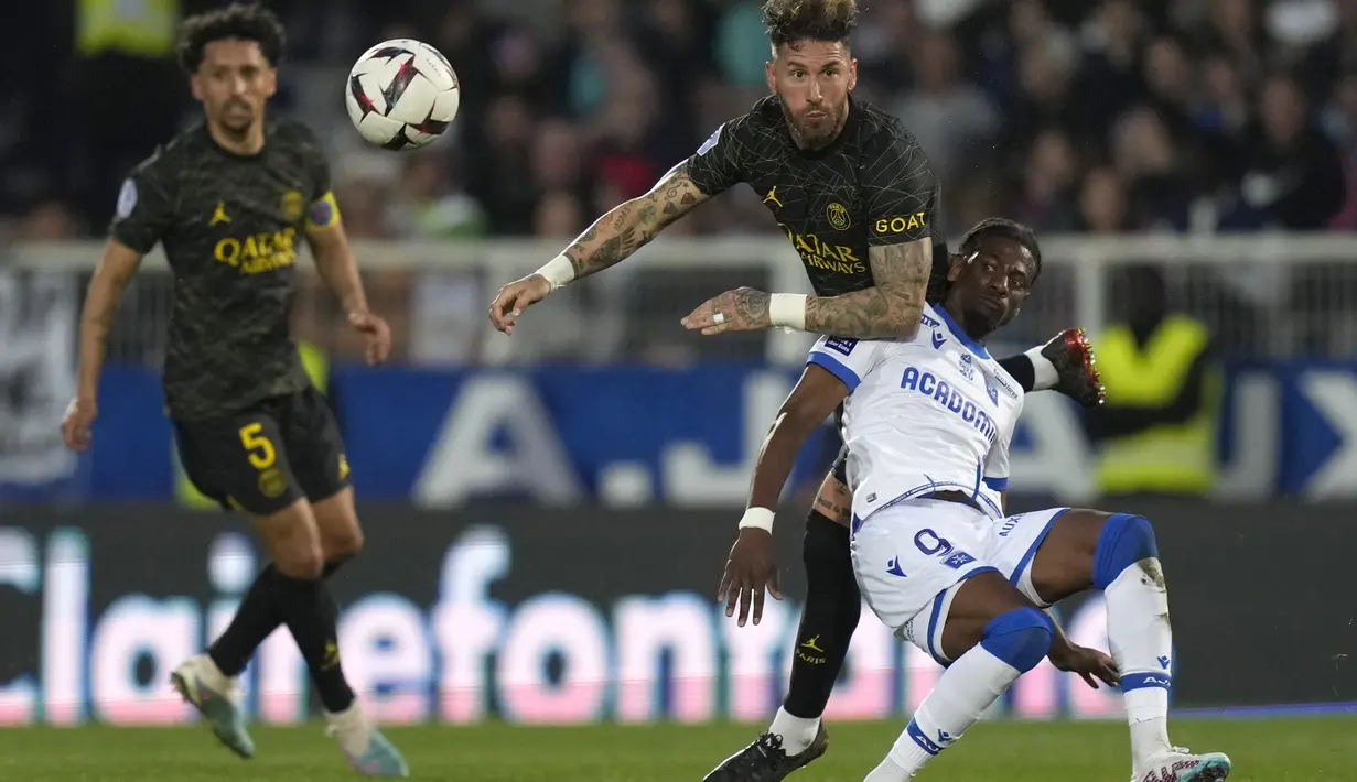 PSG sukses meraup tiga poin dari tuan rumah Auxerre dengan skor 2-1. (AP Photo/Thibault Camus)
