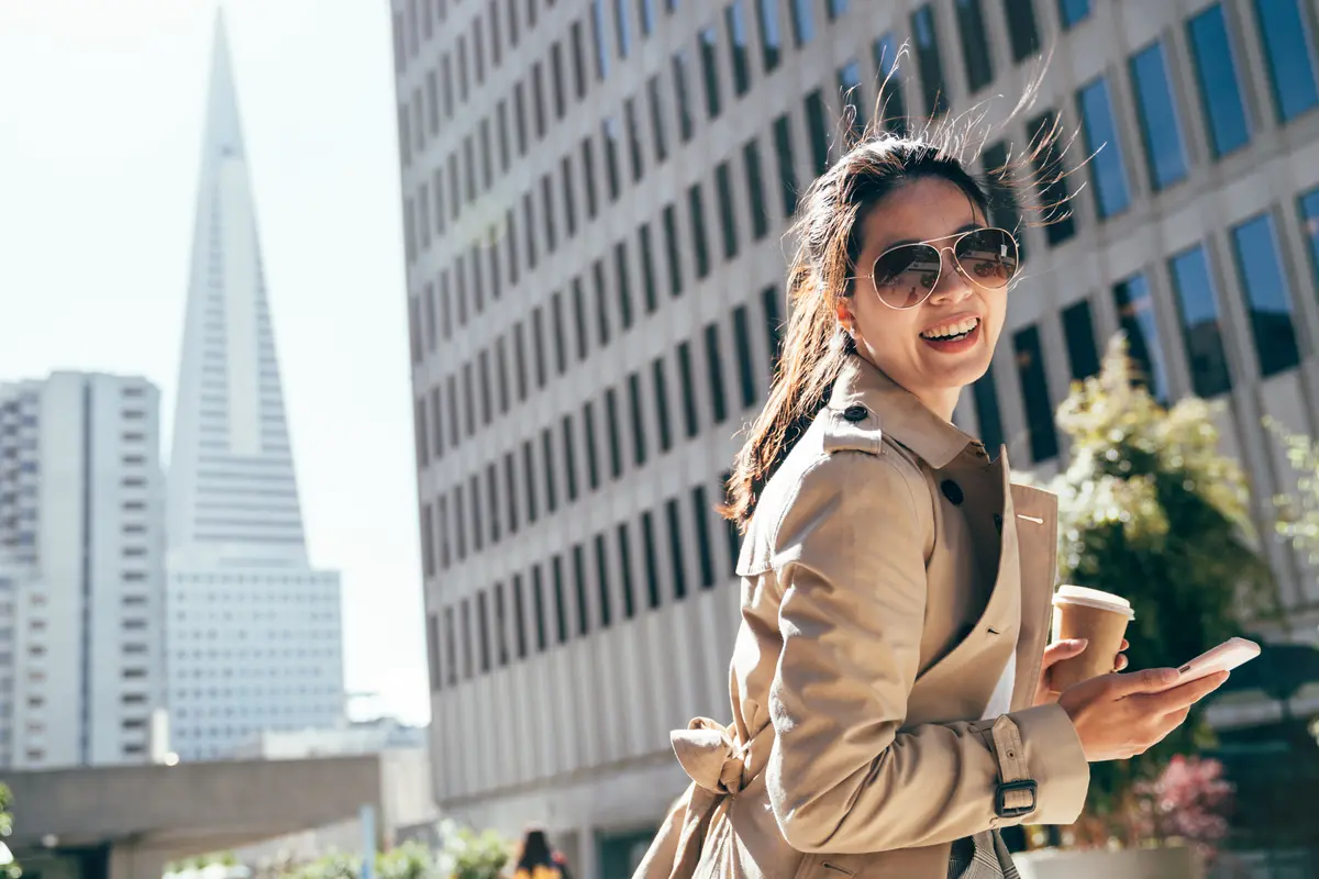 perempuan dan 27 agustus percaya diri