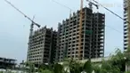Evakuasi korban robohnya tangga darurat di apartemen Grand kamalama Bekasi tidak menggunakan alat berat