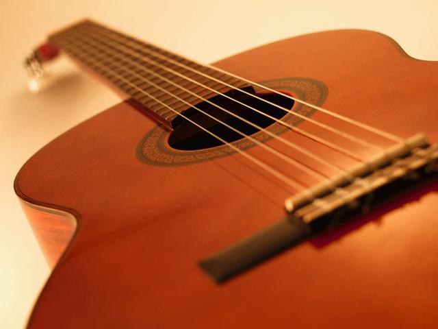 7 Lagu Dengan Chord Simpel Buat Kamu Yang Baru Belajar Main Gitar News Entertainment Fimela Com