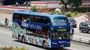 Nusantara Gemilang Maximiracle DD yang dijadikan armada Transjakarta Wisata. (Source: Instagram/@made_bintoro)