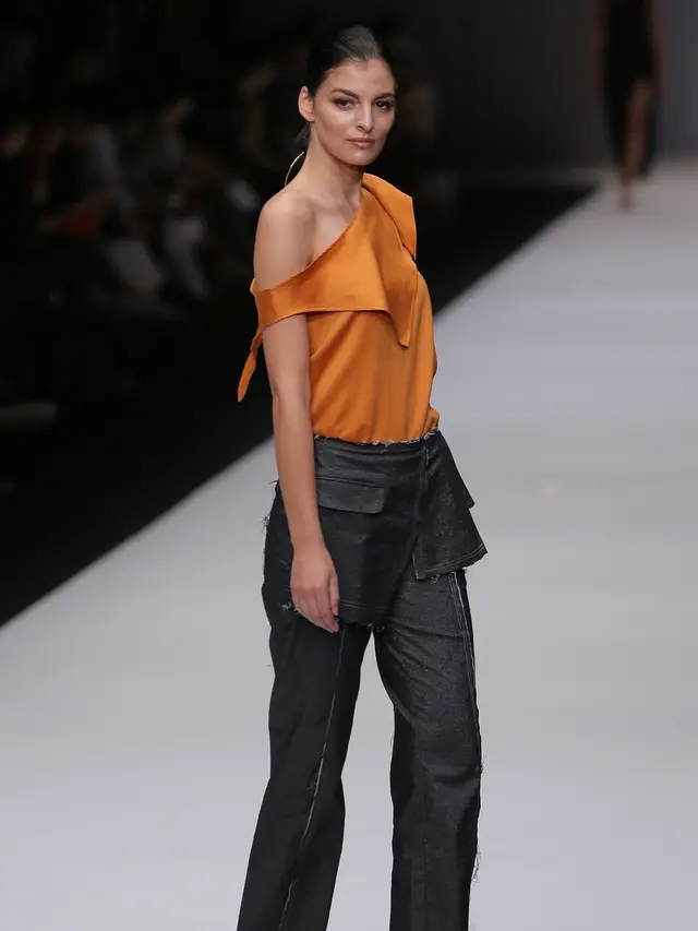 REVES STUDIO - JFW 2019 / PHOTO by Deki Prayoga