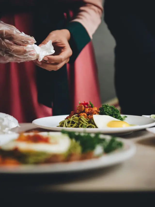 Jajan Makanan Sehat dan Murah di Kafe dan Ropang Favorit