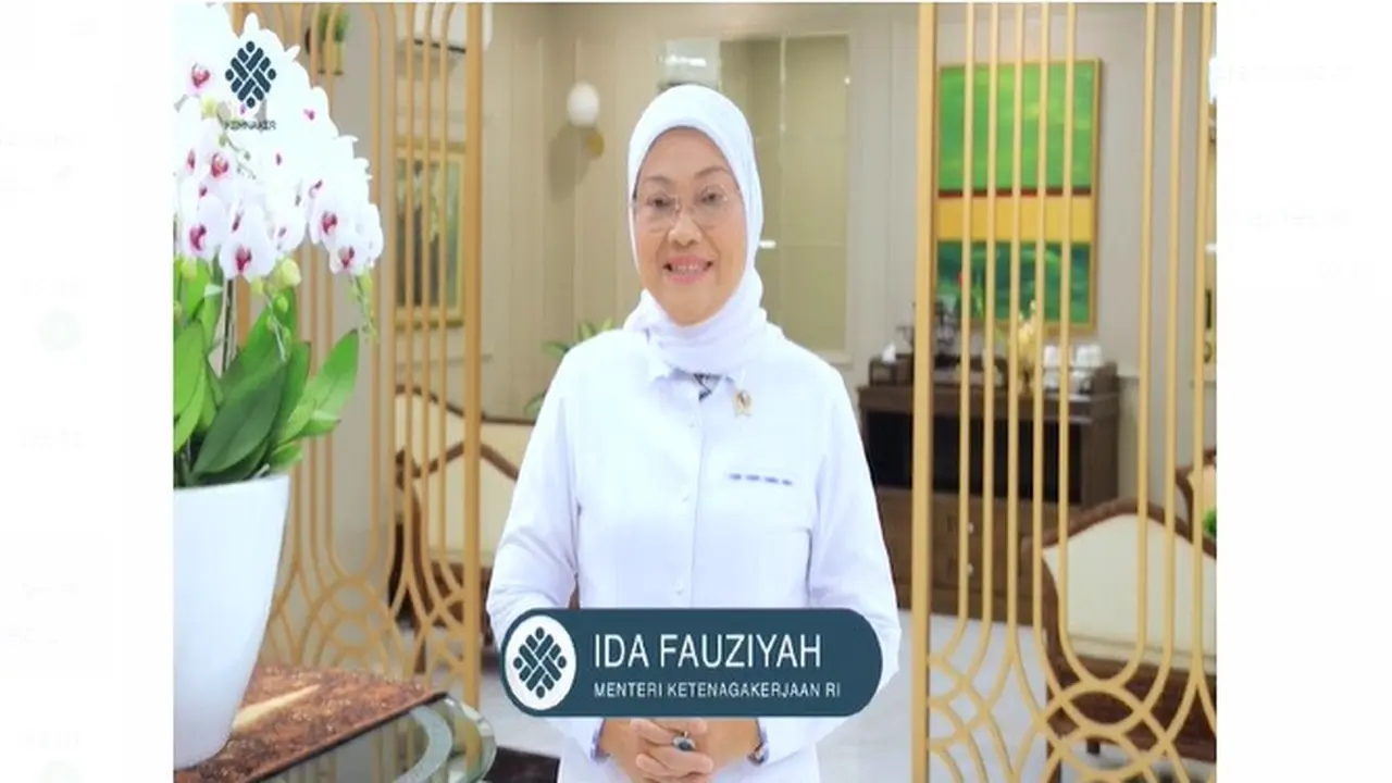 Menteri Ketenagakerjaan (Menaker) Ida Fauziyah mengucapkan hari buruh atau May Day