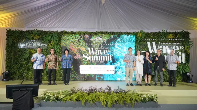 Jakarta Premium Outlets menggelar Topping Off Ceremony sebagai perayaan dari proses perjalanan konstruksinya yang kini telah memasuki tahap akhir.