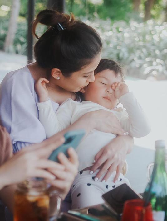 Chelsea Olivia (Instagram/chelseaoliviaa)