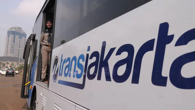 Bus Transjakarta baru. ©2015 merdeka.com/imam buhori
