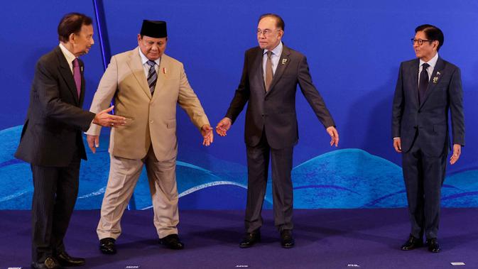 Bangun PLTS 100 GW, Prabowo Ajak 3 Negara Ini Kebut Transisi Energi Bersih