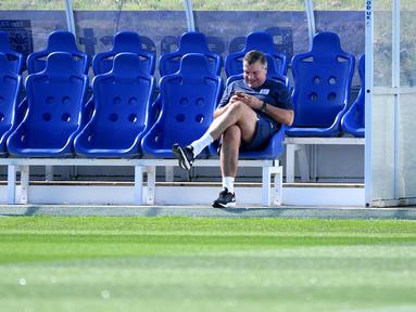 Pada 22 Juli 2016, Big Sam menggantikan posisi Roy Hodgson, yang mundur setelah hasil jeblok pada putaran final Piala Eropa 2016, dengan durasi kontrak dua tahun. (AFP/Anthony Devlin)