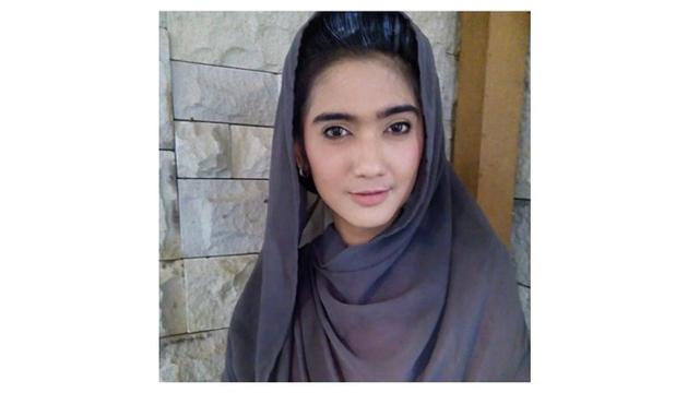 6 Potret Lawas Revi Mariska saat Masih Main Sinetron, Kini Dikabarkan Jadi Pengamen