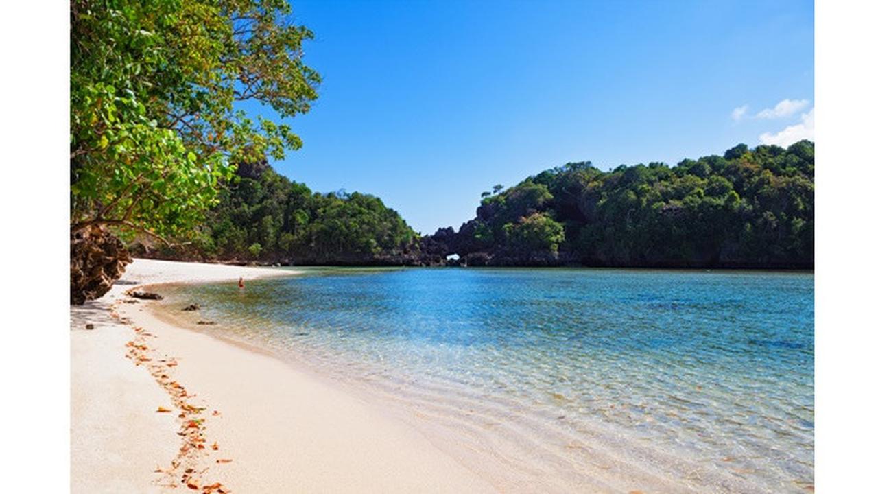 5 Rekomendasi Wisata Bahari yang Ada di Jawa Timur, Indah dan Seru