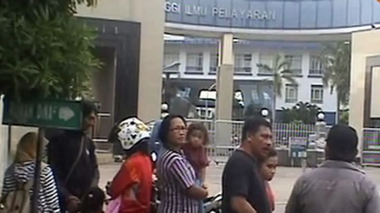 KELUARGA MAHASISWA STIP TUNTUT KEAMANAN