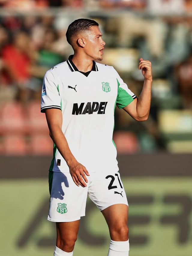Jay Idzes - Cremonese Vs Sassuolo di Serie A 2025/2026