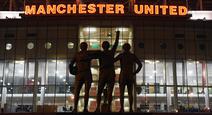 Suasana di luar kandang Manchester United (MU), Old Trafford. (AFP/Oli Scarff)
