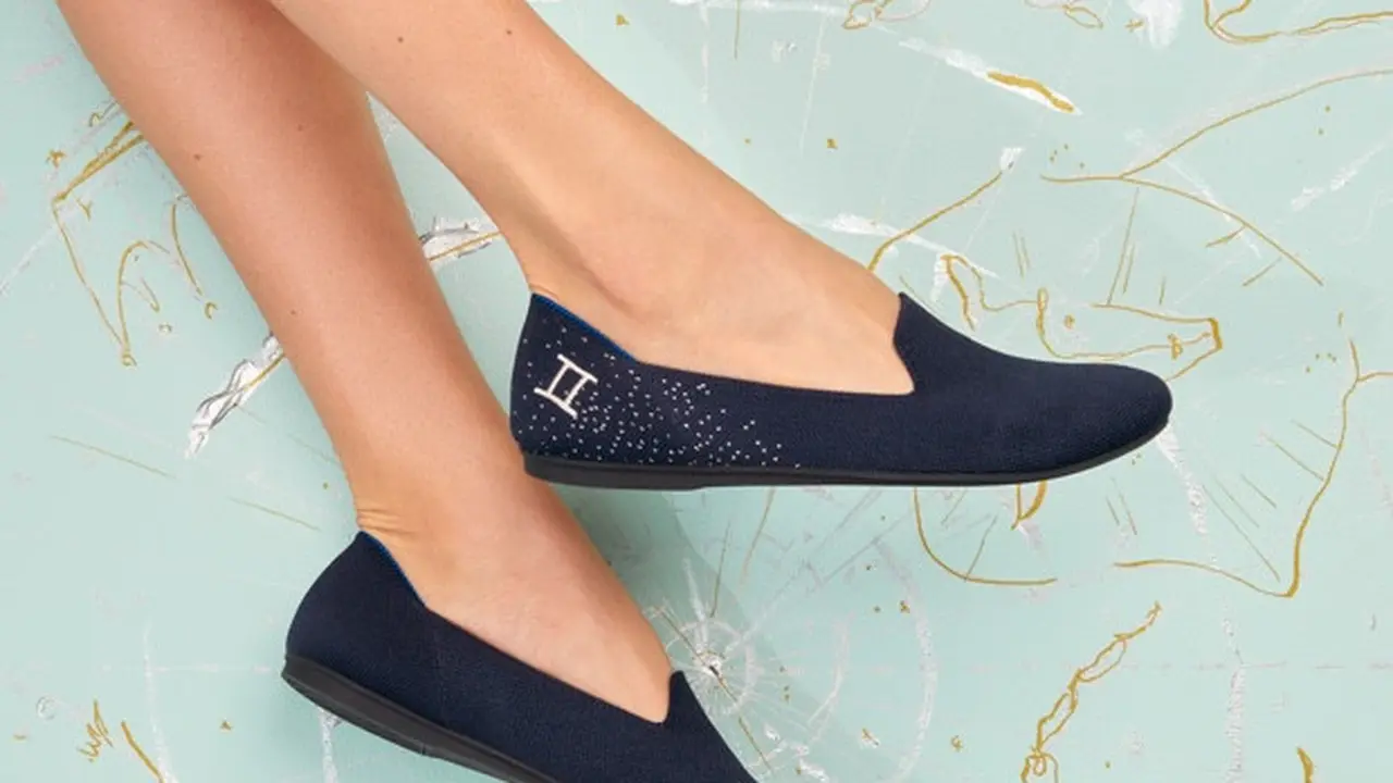 Temukan Sepatu Flat Berdasarkan Zodiak dari Brand Favorit Meghan Markle