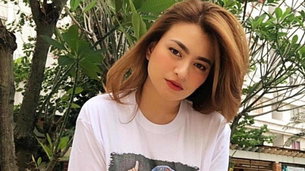 Disebut Bakal Balik Nge-DJ Lagi, Ini 6 Potret Lawas Nathalie Holscher Sebelum Mualaf