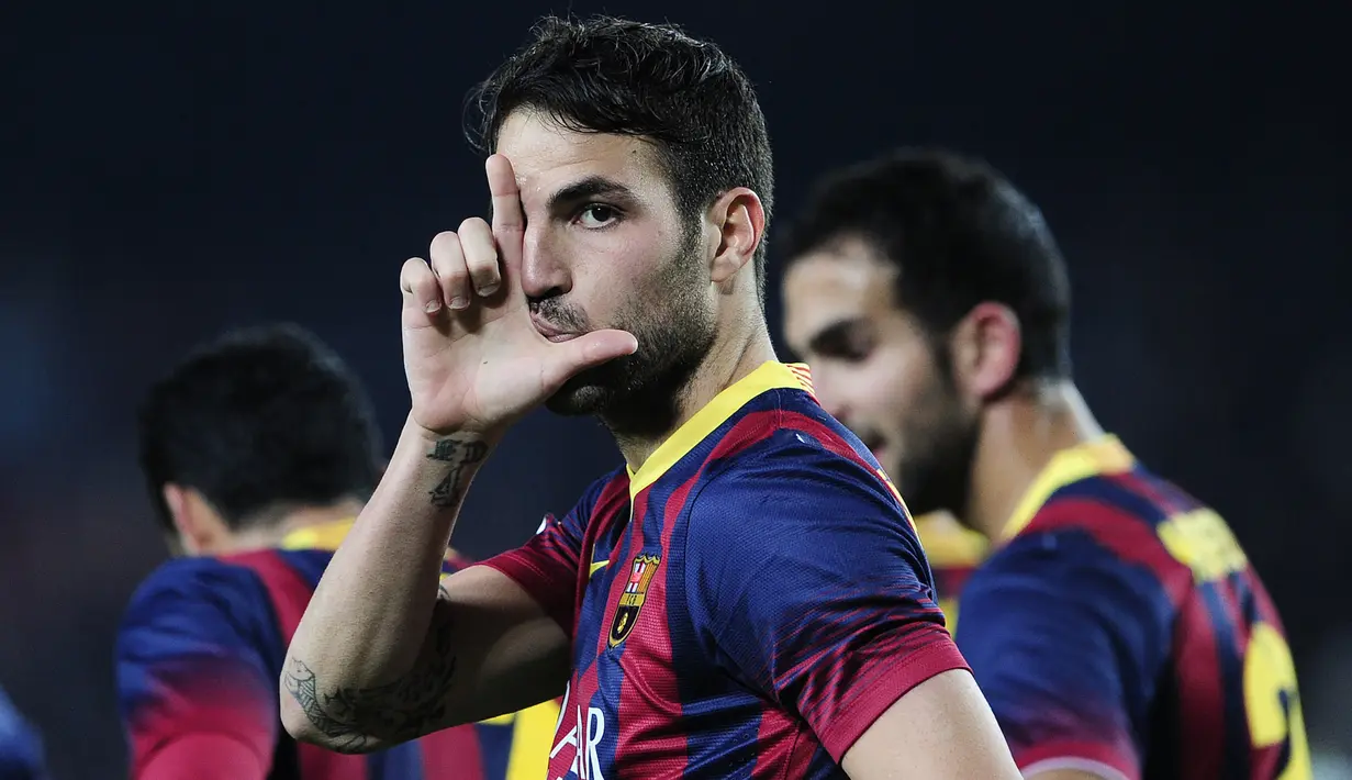 Cesc Fabregas. Gelandang Spanyol yang kini berseragam AS Monaco ini pernah dilepas Barcelona ke Arsenal pada awal musim 2003/2004 dengan nilai 3,2 juta euro. Pada awal musim 2011/2012 Barcelona memulangkannya kembali dari Arsenal dengan nilai mencapai 34 juta euro. (AFP/Josep Lago)