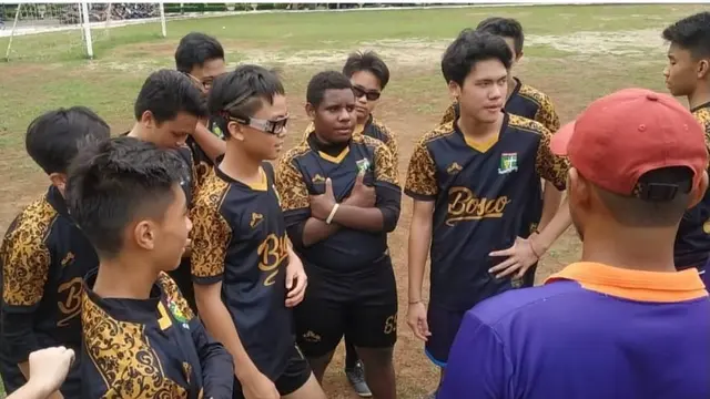 Remaja asah kemampuan kerja sama lewat basket