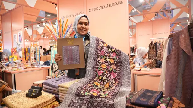 UMKM Songket Binaan BRI Sukses Tembus Pasar Internasional