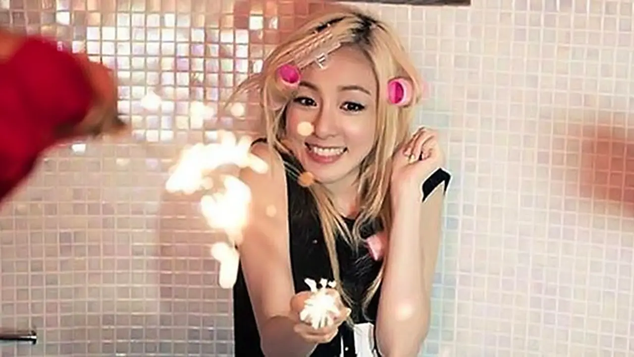 dara-130829b.jpg