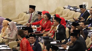 Mulan Jameela hingga Krisdayanti Dilantik Menjadi Anggota Dewan