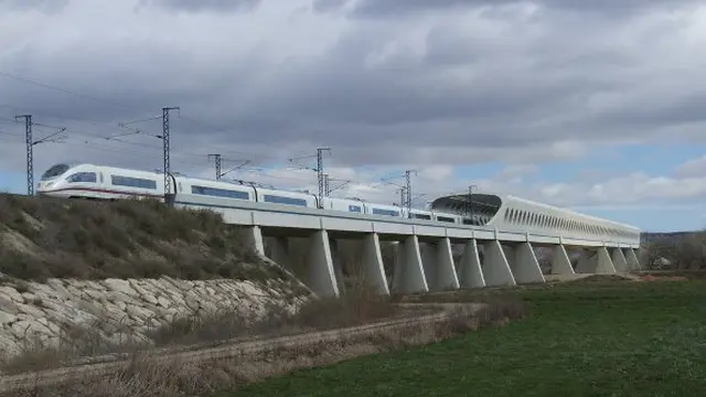 Kereta Velaro 5