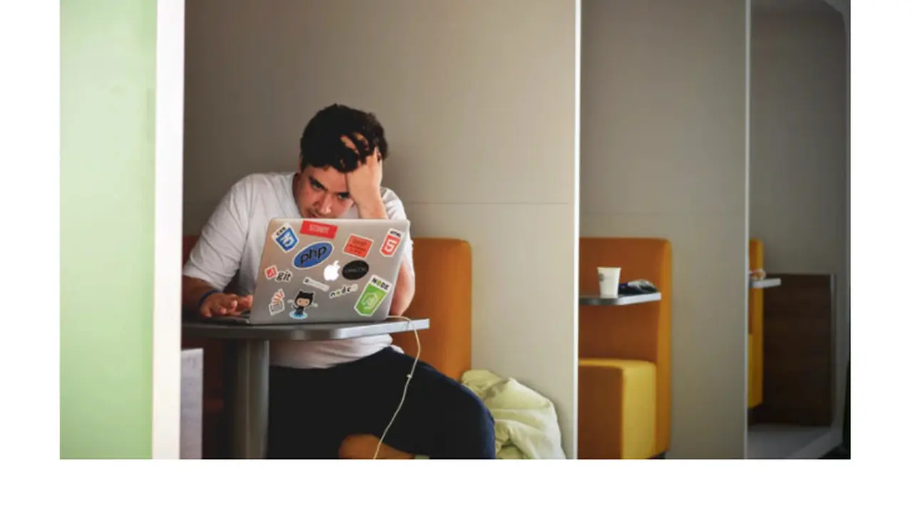 Stres Bekerja. Unsplash/Tim Gouw