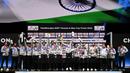 <p>Anggota tim bulu tangkis putra India merayakan di podium setelah mengalahkan Indonesia pada final putra turnamen bulu tangkis Piala Thomas 2022 di Impact Arena, Bangkok, Thailand, Minggu (15/5/2022). India juara Piala Thomas 2022 usai menaklukkan juara bertahan Indonesia 3-0 (Manan VATSYAYANA / AFP)</p>