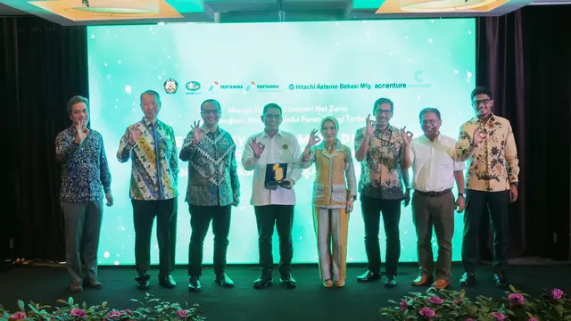 PLTS Atap Jababeka
