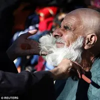 Demi mengganyang para ekstremis, 13.000 laki-laki di Tajikistan cukur jenggot.