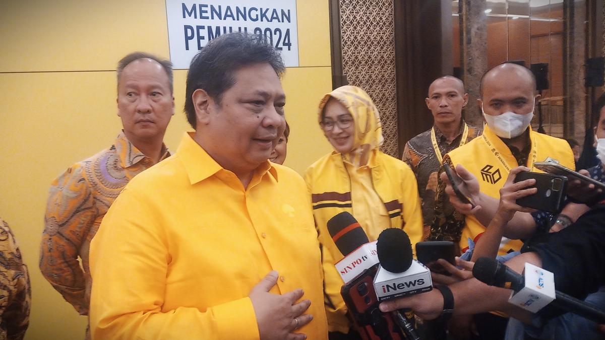 Airlangga Sebut Partai Bernuansa Merah, Biru, dan Putih Bakal Merapat ke KIB