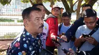 Manajer Persib, Umuh Muchtar. (Bola.com/Erwin Snaz)