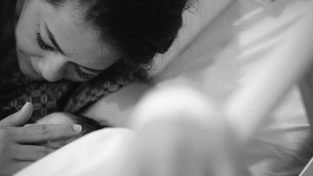 Resmi Jadi Orang Tua, Ini 6 Momen Paula Verhoeven Jelang Melahirkan