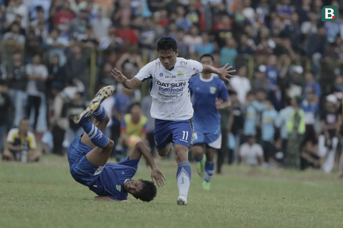 Persib Bandung Vs Perserang Serang