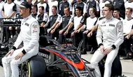 McLaren F1 masih bingung memutuskan nasib Jenson Button dan eks rival Rio Haryanto, Stoffel Vandoorne. (Marca)