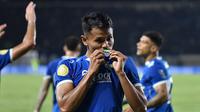 Striker Persib Bandung, Dimas Drajad. (Bola.com/Dok.Persib Bandung).