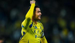 Cristiano Ronaldo, selebrasi setelah mencetak gol buat Al Nassr melawan Al Raed di King Abdullah Sport City Stadium, Jumat dini hari WIB. Al Nassr menang 2-1. (31-1-2025). (Bola.com/X Al Nassr)