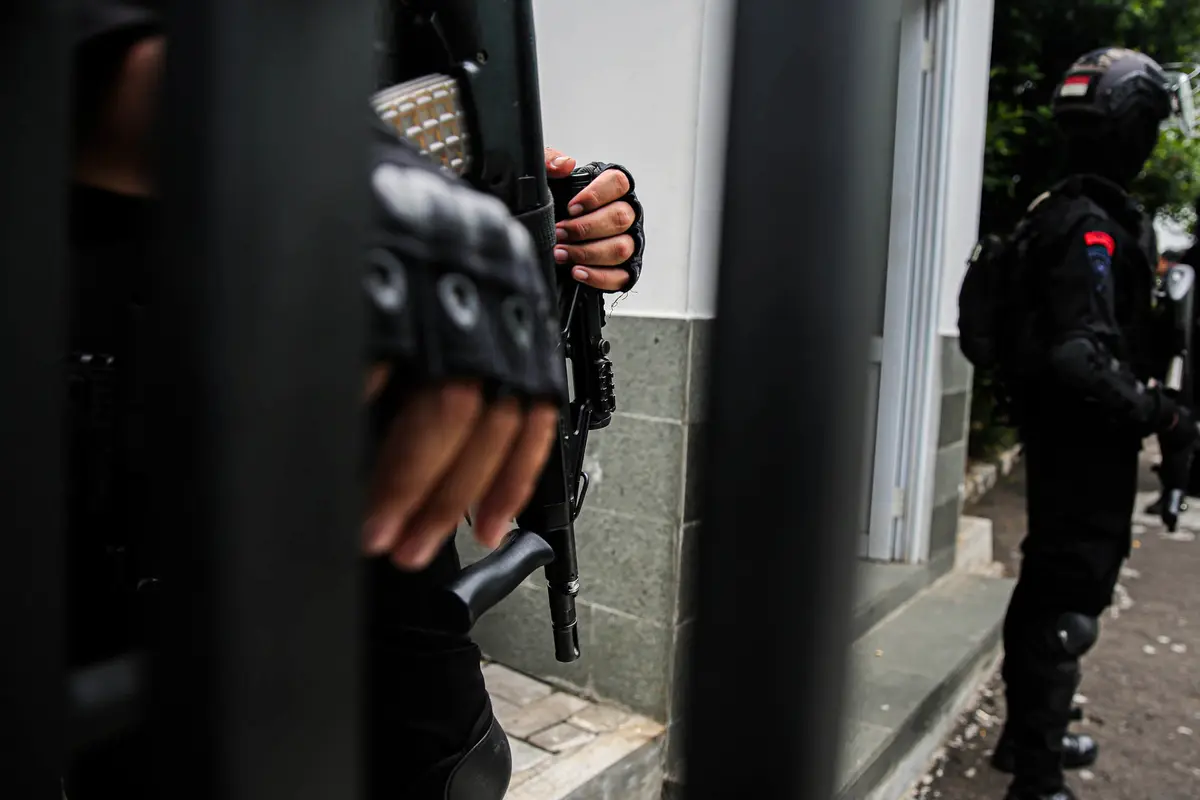 Brimob Polri Jaga Ketat Kantor MUI Pasca Penembakan