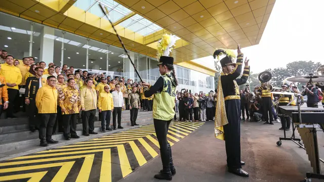 Prabowo Subianto Sambangi Markas Golkar