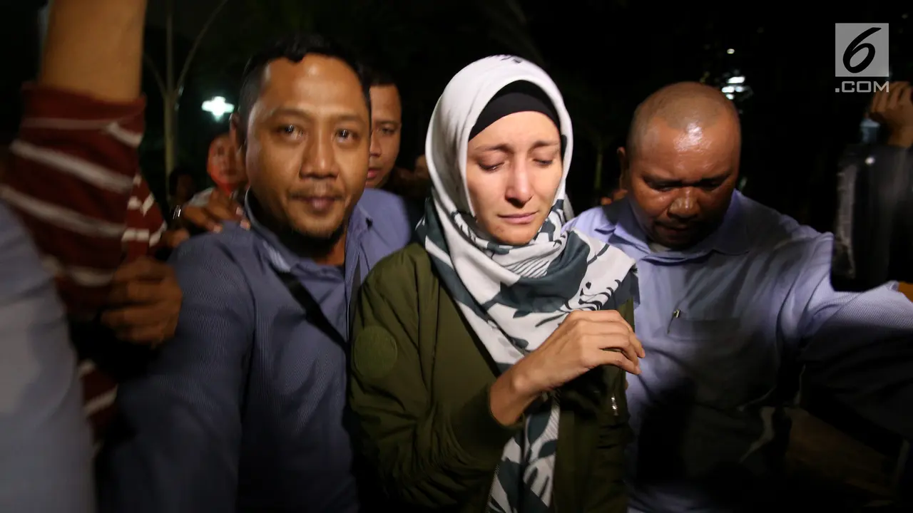 Inneke Koesherawati Usai Diperiksa KPK