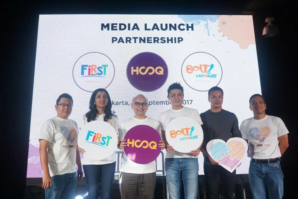 First Media, BOLT dan HOOQ mengumumkan kolaborasi untuk memberikan pelanggan pengalaman hiburan terbaik. (Istimewa)