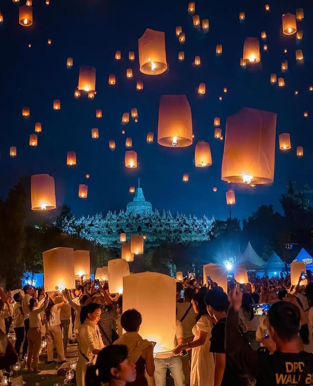 Sejumlah Barang dan Aktivitas Dilarang di Area Festival Lampion