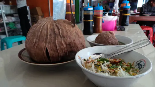 Bakso Raksasa