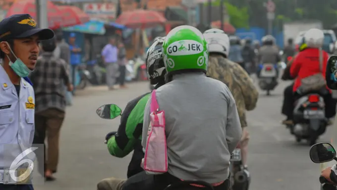 Kisruh Demo Taksi, Sopir Ojek Online Dipukuli