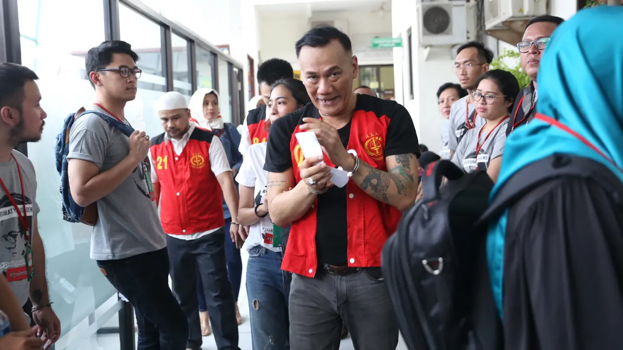 [Bintang] Tio Pakusadewo