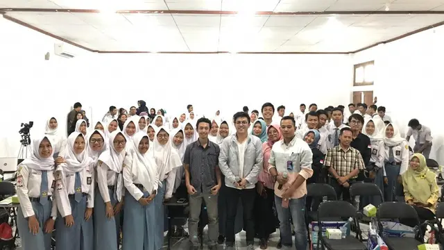 Brian Jikustik