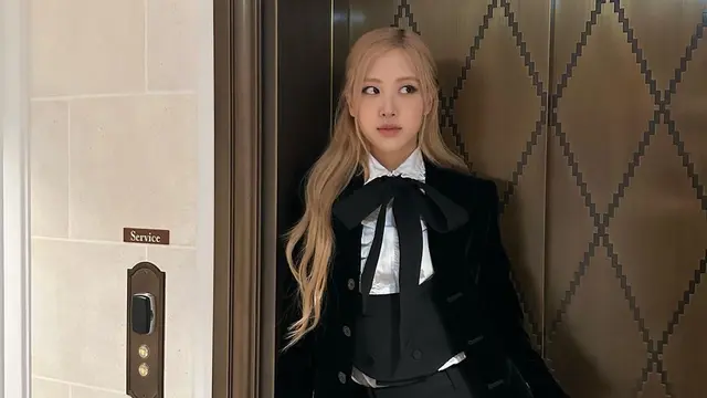 Profil Lengkap Rose BLACKPINK, dari Awal Karier hingga Kesuksesan Terbaru Lewat Lagu APT. (credit: instagram/@roses_are_rosie)