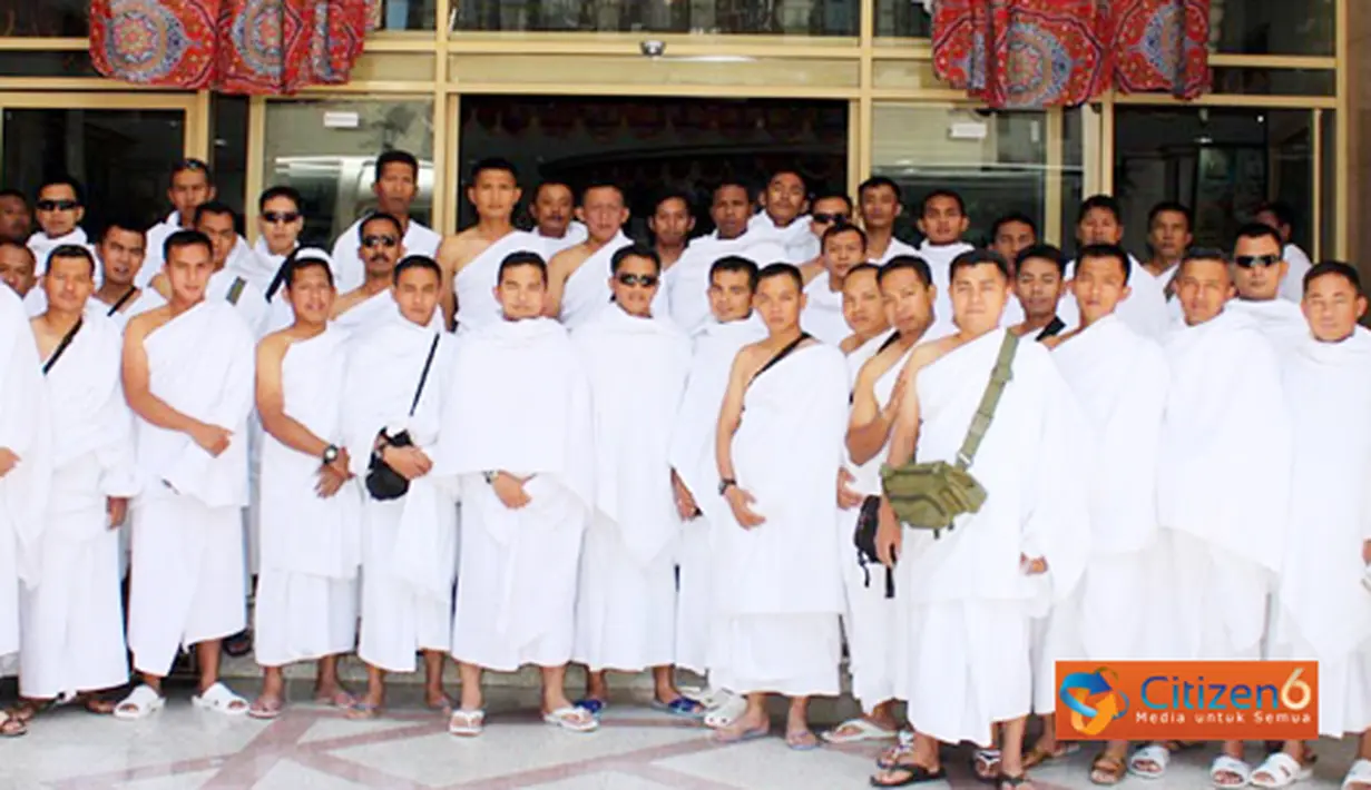 Sebanyak 797 prajurit TNI Satgas Yonmek Konga XXIII-E/UNIFIL atau yang lebih dikenal dengan sebutan Indobatt (Indonesian Battalion) melakukan ibadah Umrah ke Tanah Suci Mekah, Saudi Arabia. (Pengirim: Badarudin Bakri)